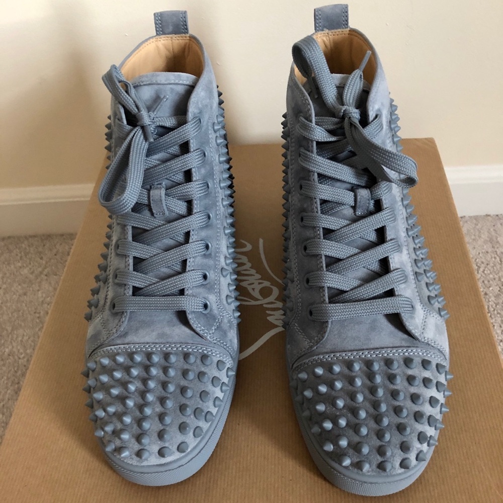 BRAND NEW CHRIS LOUIBOUTIN MEN GRAY SUED SNEAKERS